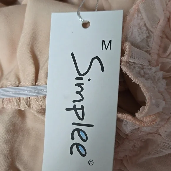 Simple Blush Ruffle High Waist Romper. - Picture 5 of 6